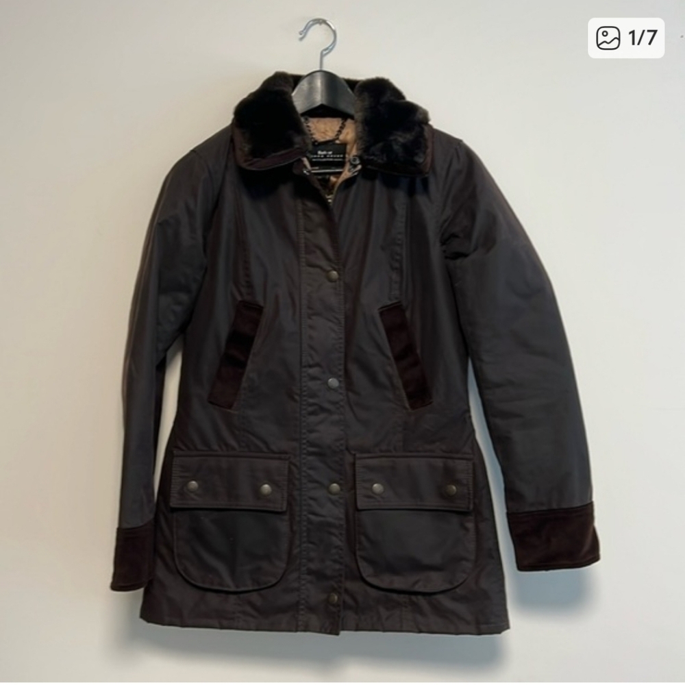Barbour dark brown wax barn coat jacket sz 6 us sz 10 uk.